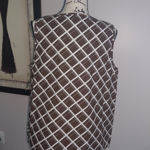 Kim Rogers sleeveless top, Size Large, NWT - Picture 3 of 7